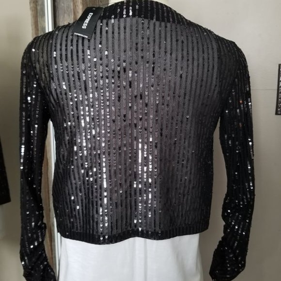 ~Brand New With Tags!~ Express Black Sequin Shawl Cover Up Over Shirt Top Blouse - Picture 3 of 4